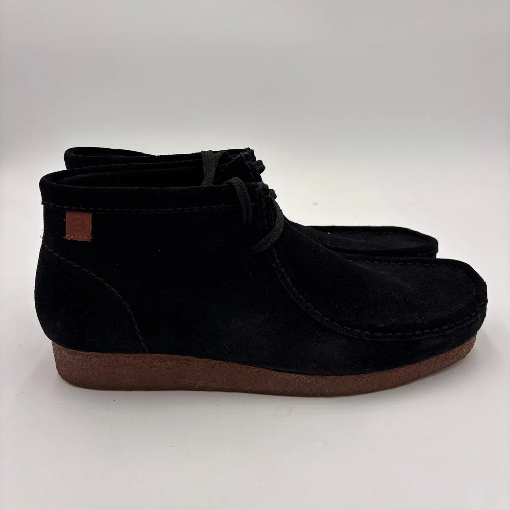 Clarks Shacre Boot Mens 11.5 Black EUC Suede Moccasin Chukka Wallabee Style
